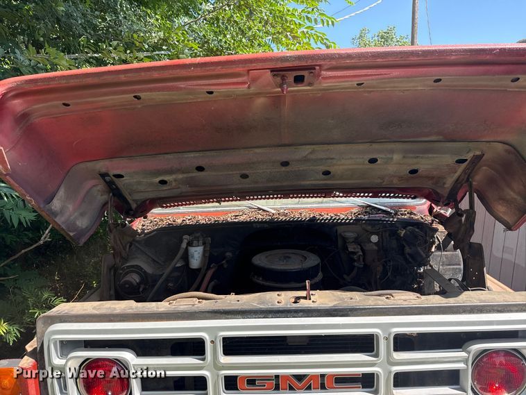 image for item ET6313 1979 GMC 7000 pumper fire truck