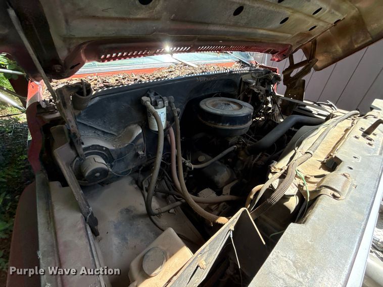 image for item ET6313 1979 GMC 7000 pumper fire truck