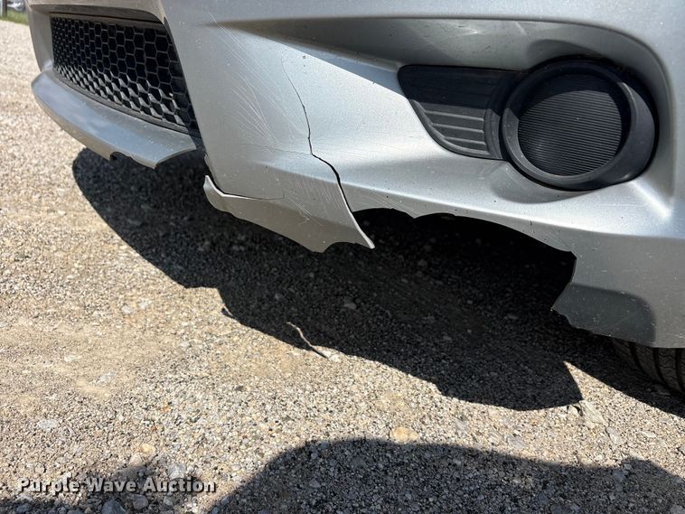 image for item EU5631 2015 Toyota Sienna van