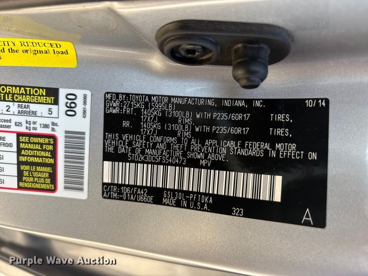image for item EU5631 2015 Toyota Sienna van