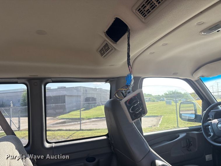image for item EU5653 2008 Chevrolet Express van