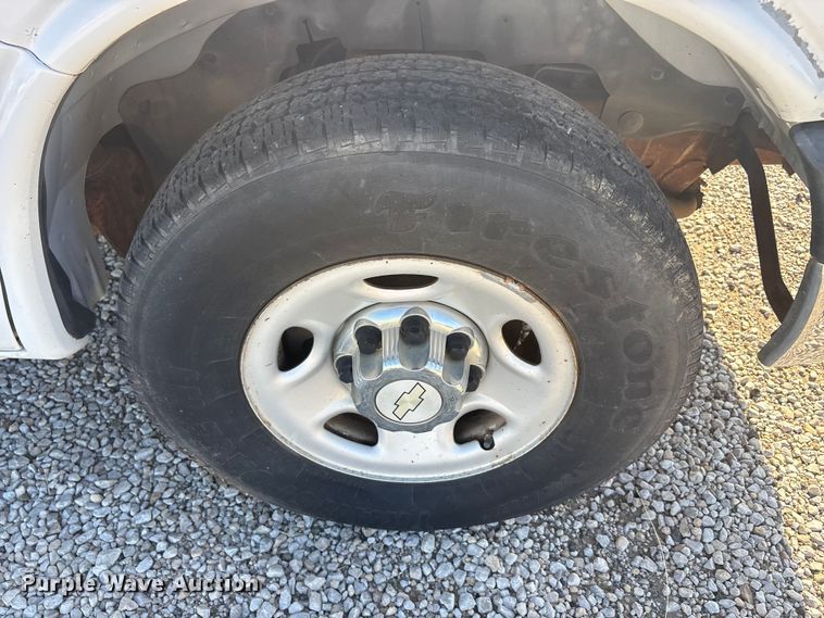 image for item EU5653 2008 Chevrolet Express van