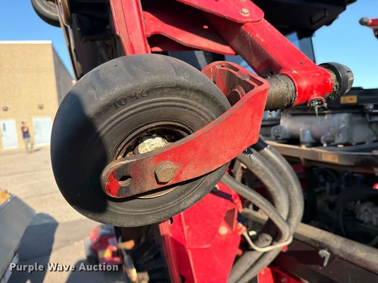 image for item EU5887 Toro Groundsmaster 5910 lawn mower