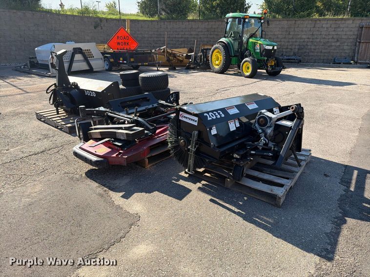 image for item EU5888 2020 Toro Groundsmaster 7210 lawn mower