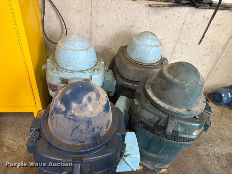 image for item EV2345 (5) US Electrical Motors vertical high thrust hollow shaft motors