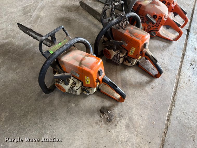 image for item EV2347 (4) chainsaws