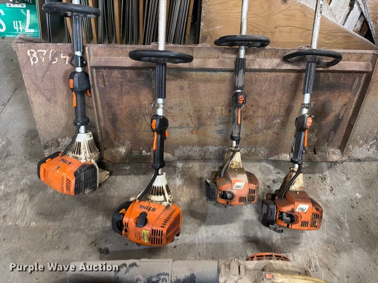 image for item EV2348 Lawn equipment