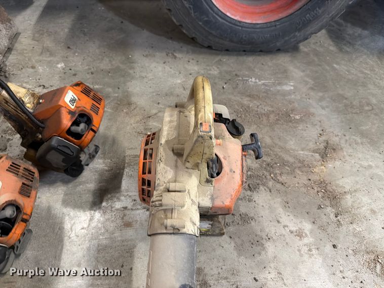 image for item EV2348 Lawn equipment