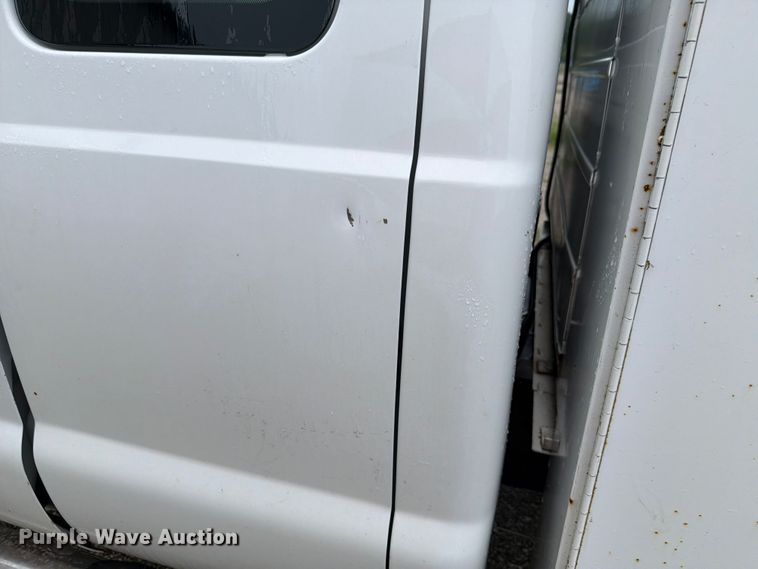 image for item EV2352 2008 Ford F250 Super Duty XL Ext. Cab utility bed pickup truck