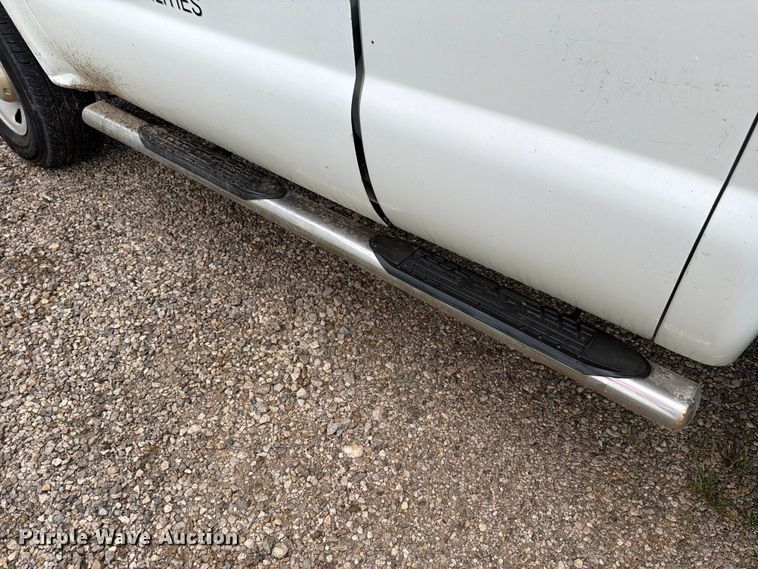 image for item EV2352 2008 Ford F250 Super Duty XL Ext. Cab utility bed pickup truck