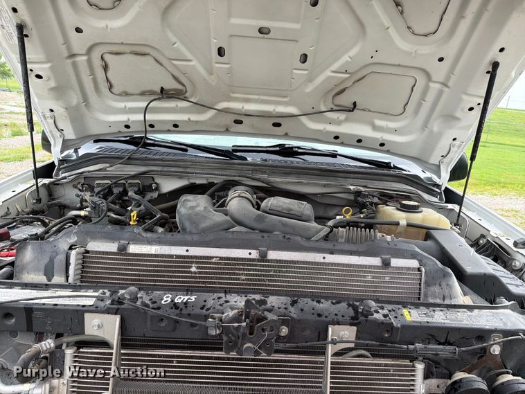 image for item EV2352 2008 Ford F250 Super Duty XL Ext. Cab utility bed pickup truck