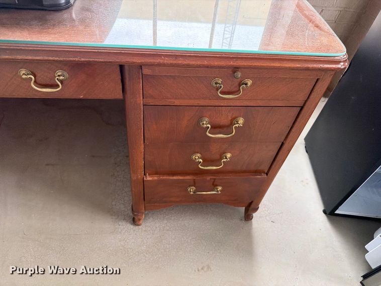 image for item EV2353 Office furniture