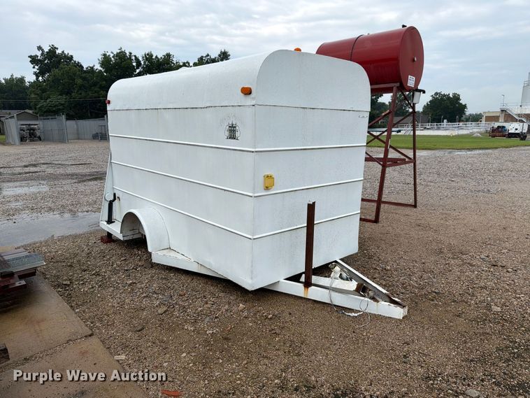 image for item EV2355 Enclosed cargo trailer