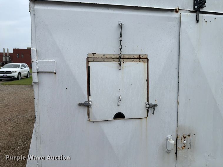 image for item EV2355 Enclosed cargo trailer