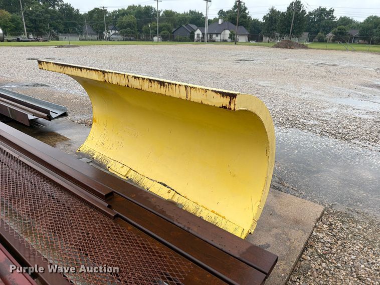 87" W snow plow