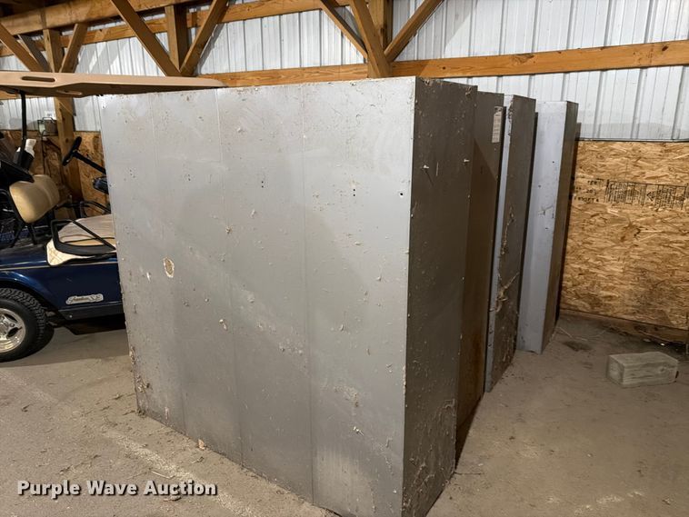 image for item EV2360 (6) metal locker units