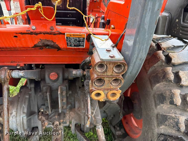 image for item EV2361 Kubota L4310 tractor