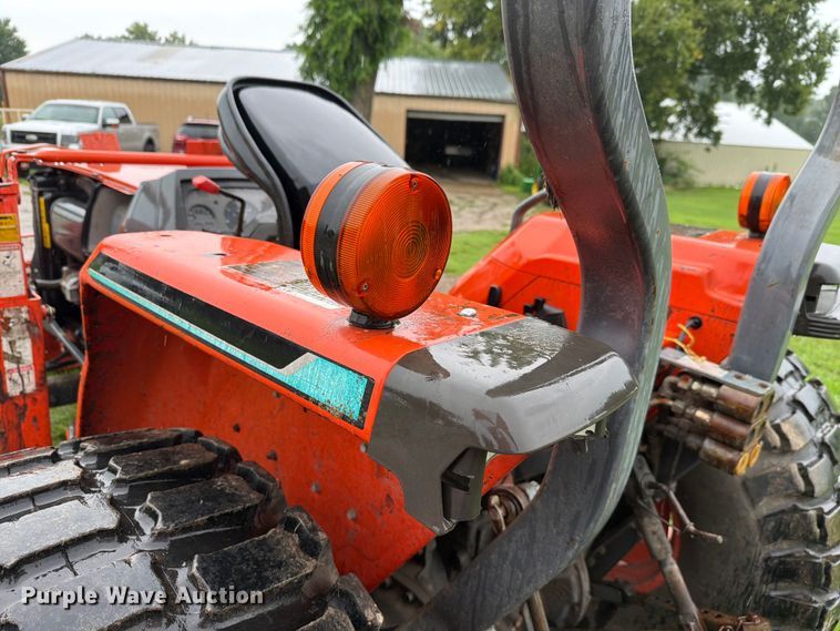 image for item EV2361 Kubota L4310 tractor