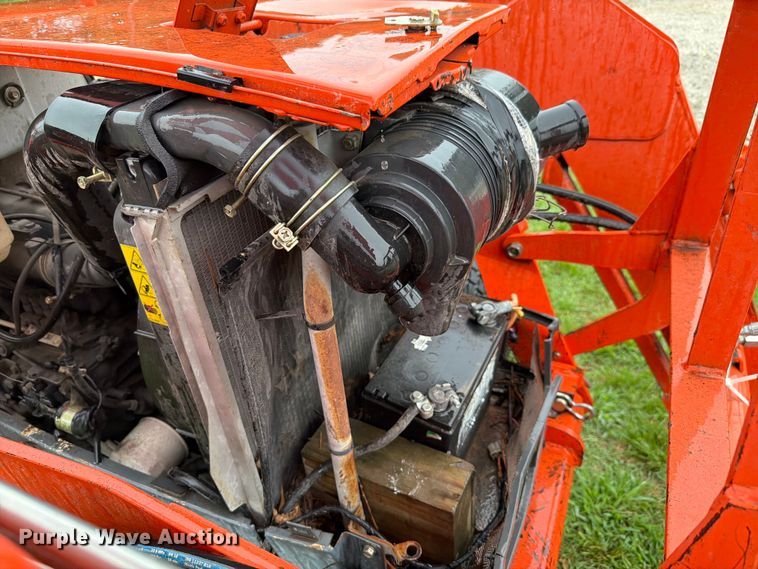 image for item EV2361 Kubota L4310 tractor