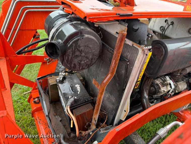image for item EV2361 Kubota L4310 tractor