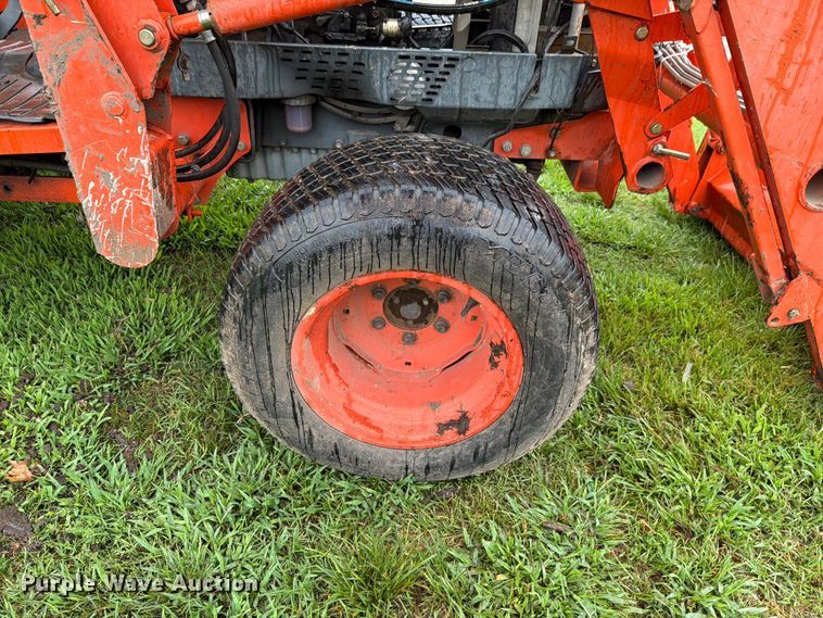 image for item EV2361 Kubota L4310 tractor
