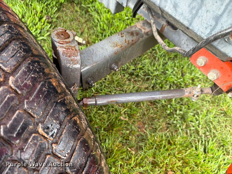 image for item EV2361 Kubota L4310 tractor