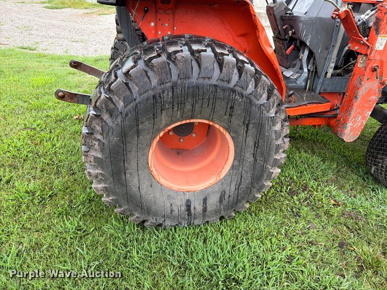 image for item EV2361 Kubota L4310 tractor