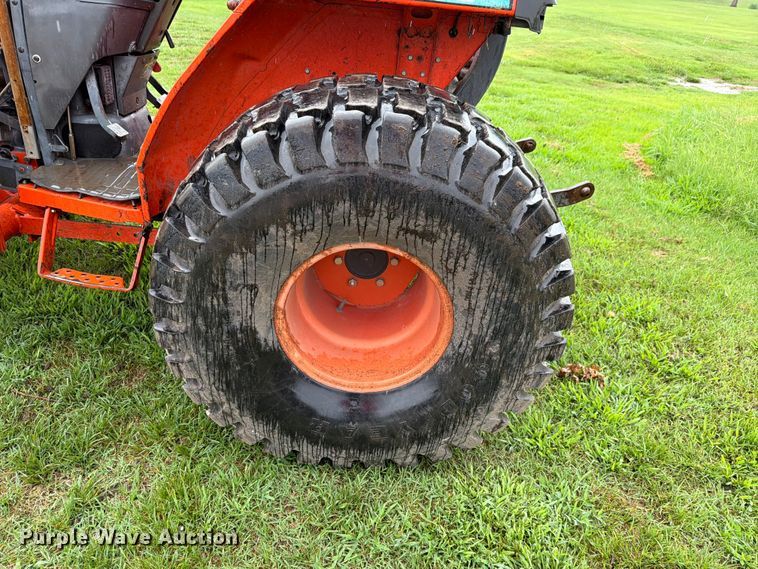 image for item EV2361 Kubota L4310 tractor