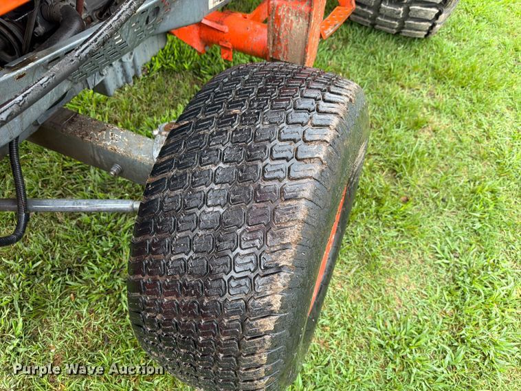 image for item EV2361 Kubota L4310 tractor