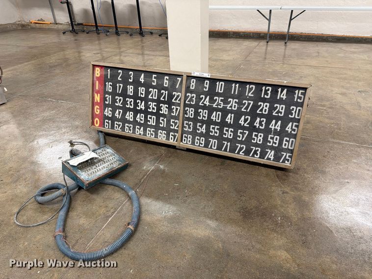 Electronic bingo board