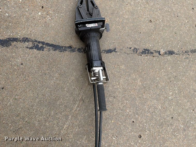 image for item EV2368 Champion Jaws of Life rescue tool