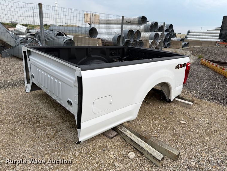 image for item EV2405 Ford pickup bed