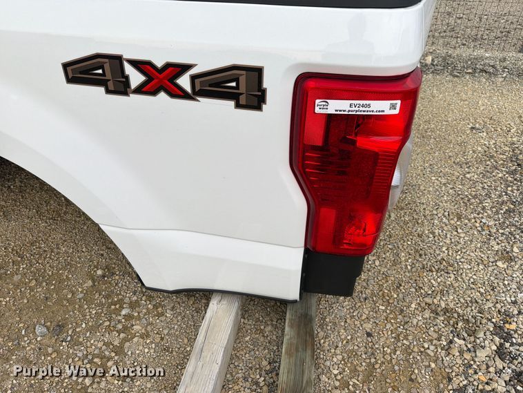 image for item EV2405 Ford pickup bed