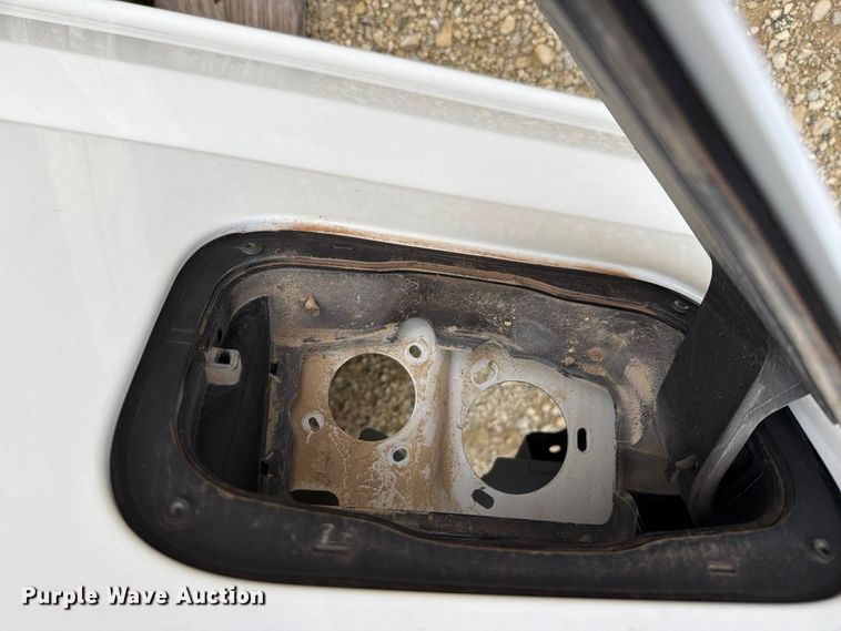 image for item EV2405 Ford pickup bed