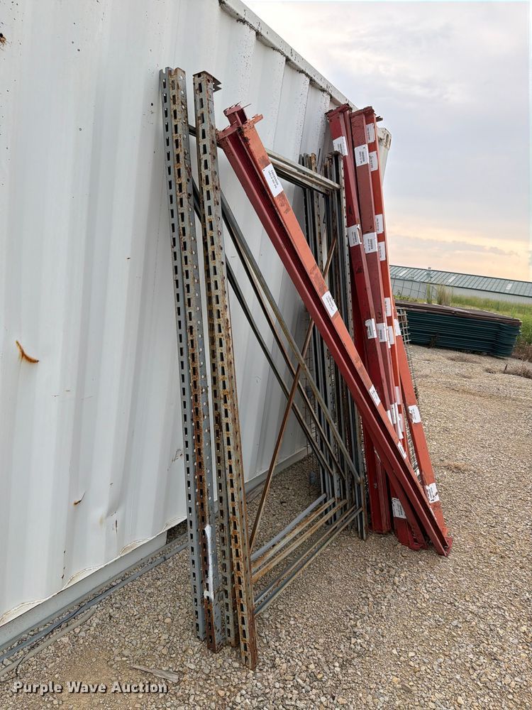 image for item EV2406 Pallet racking