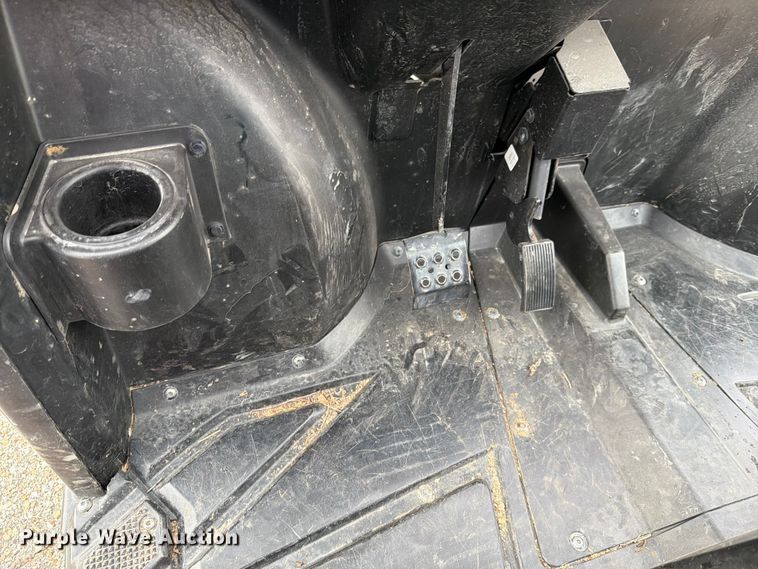 image for item EV2407 2010 Polaris EV utility vehicle