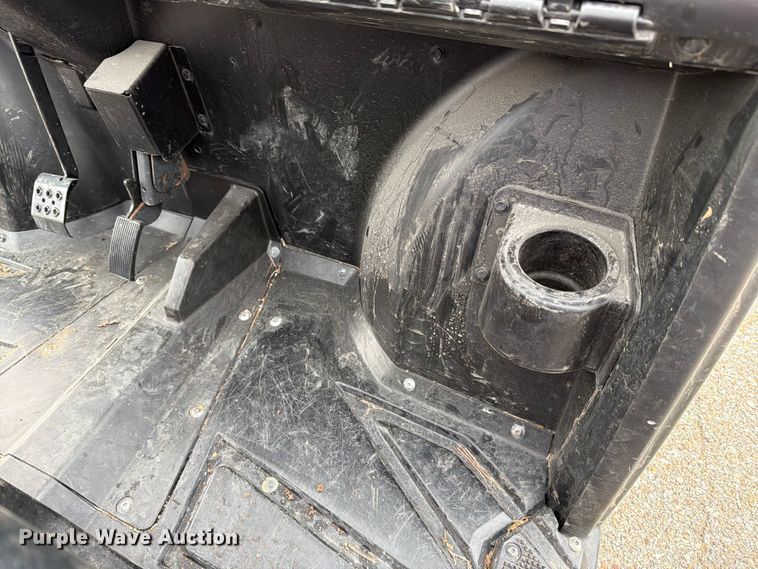 image for item EV2407 2010 Polaris EV utility vehicle