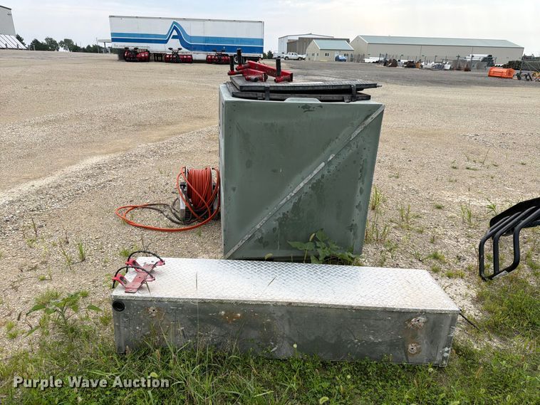 image for item EV2409 Rescue equipment and storage container