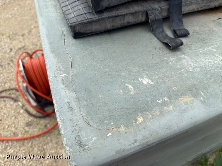 image for item EV2409 Rescue equipment and storage container