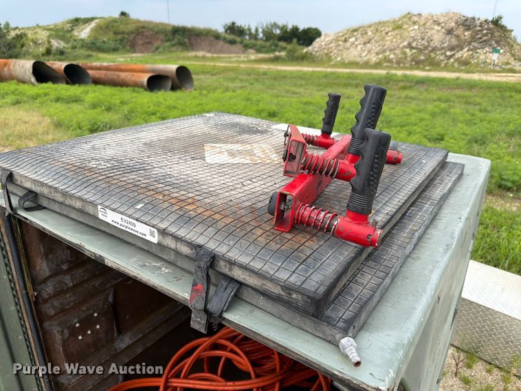 image for item EV2409 Rescue equipment and storage container