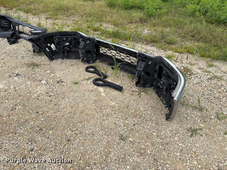 image for item EV2411 Dodge  front bumper