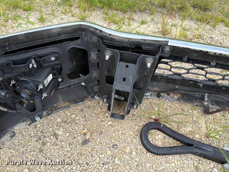 image for item EV2411 Dodge  front bumper