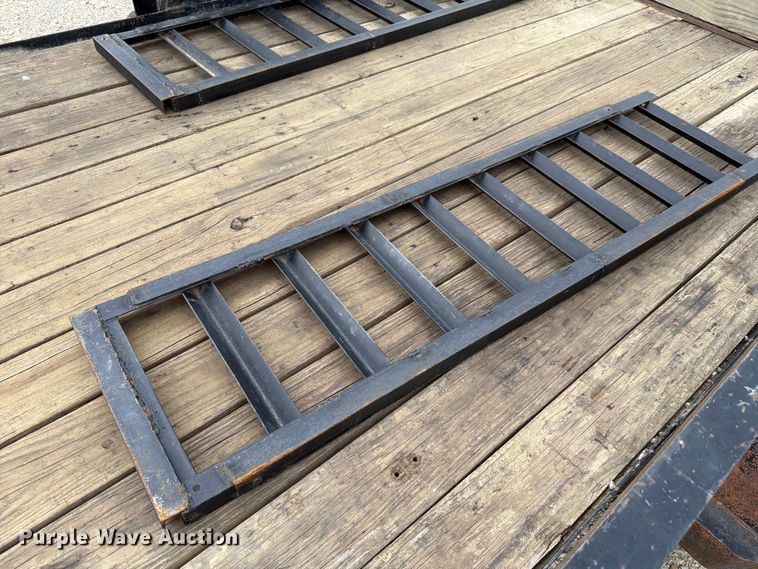 image for item EV2419 Utility trailer