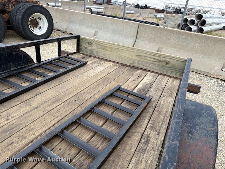 image for item EV2419 Utility trailer