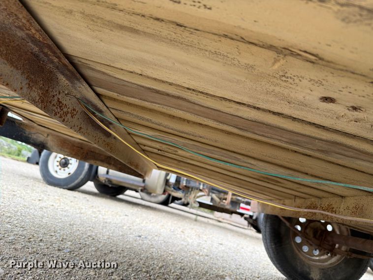 image for item EV2419 Utility trailer
