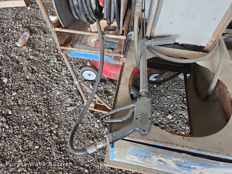 image for item EV2425 Shop tools