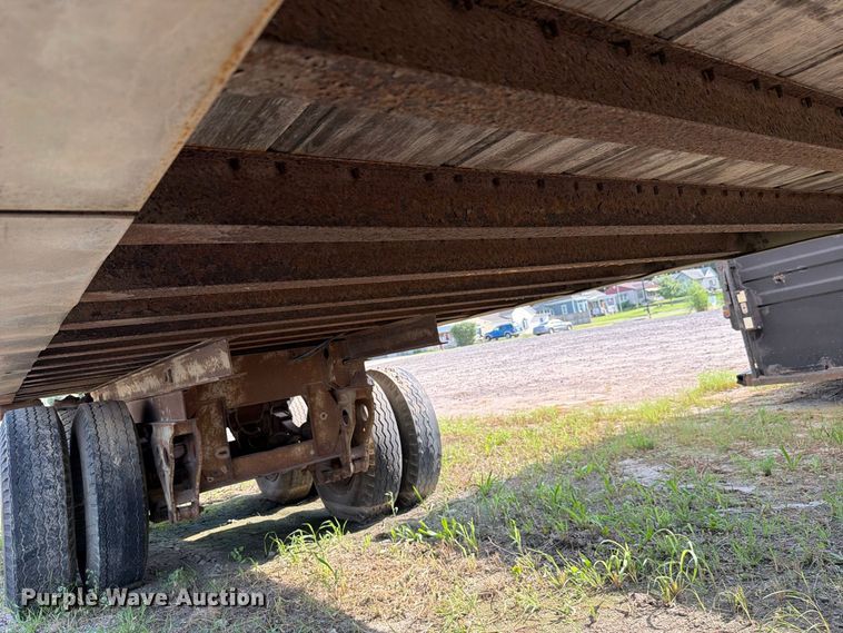 image for item EV2454 1978 Fruehauf FBZ9F240 Z-Van dry van trailer