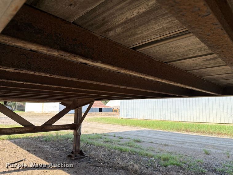 image for item EV2454 1978 Fruehauf FBZ9F240 Z-Van dry van trailer