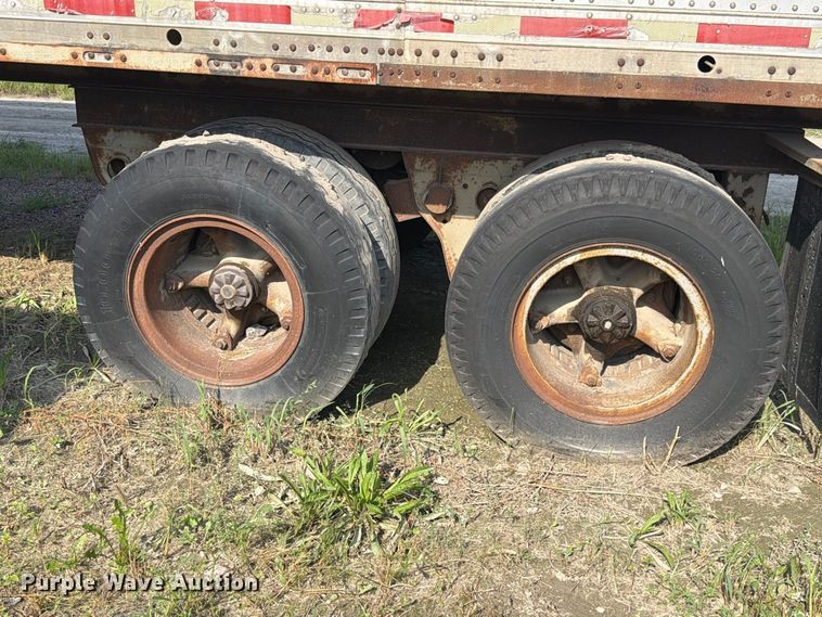image for item EV2454 1978 Fruehauf FBZ9F240 Z-Van dry van trailer