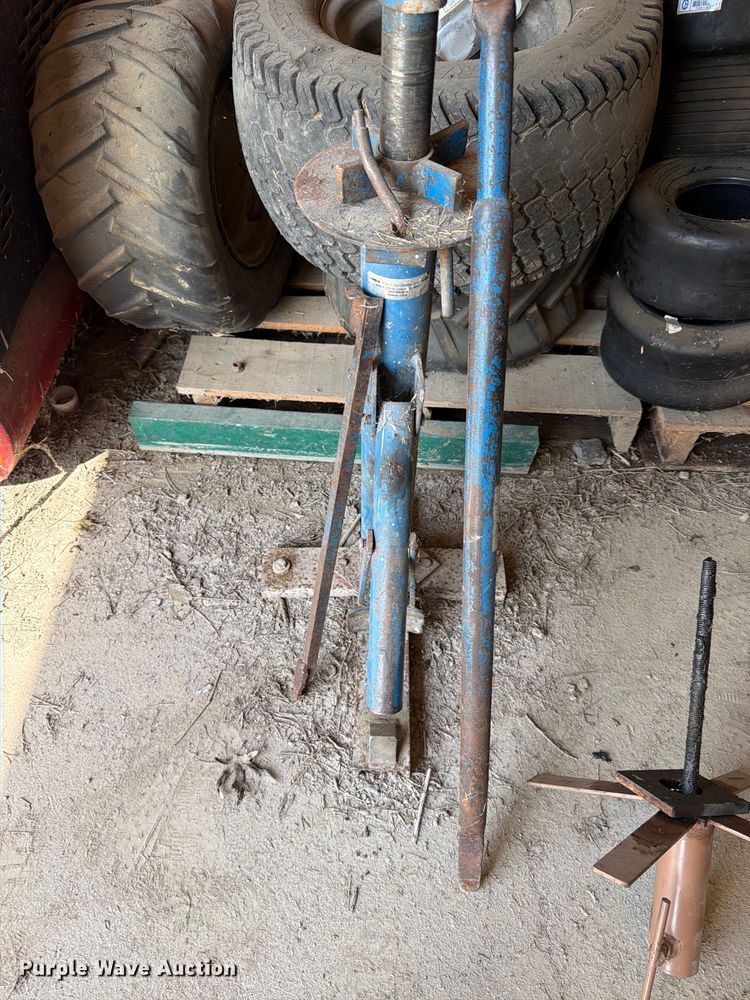 image for item EV2457 Tools